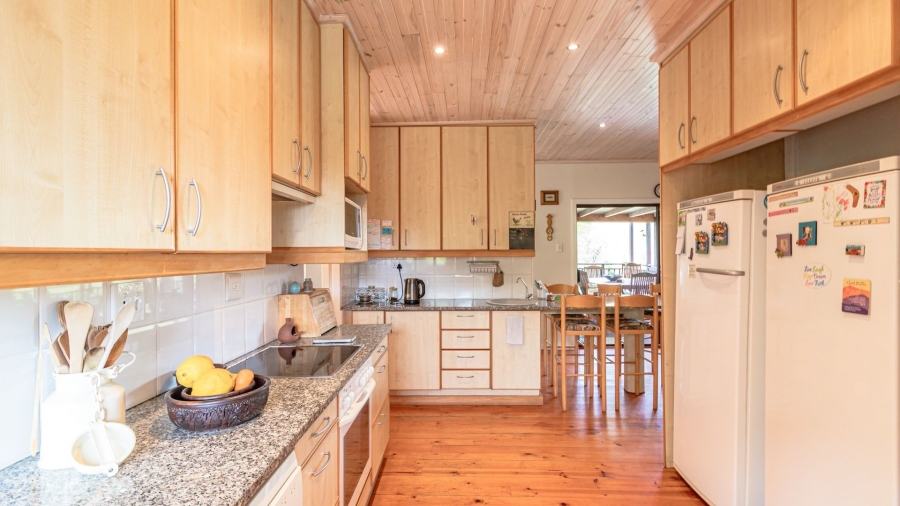 4 Bedroom Property for Sale in Dorchester Heights Eastern Cape